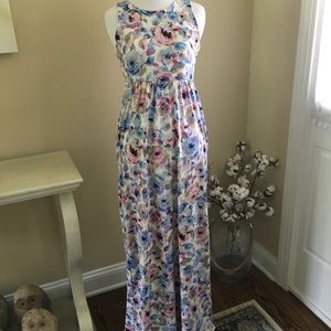 Honey & Lace Floral Maxi Dress